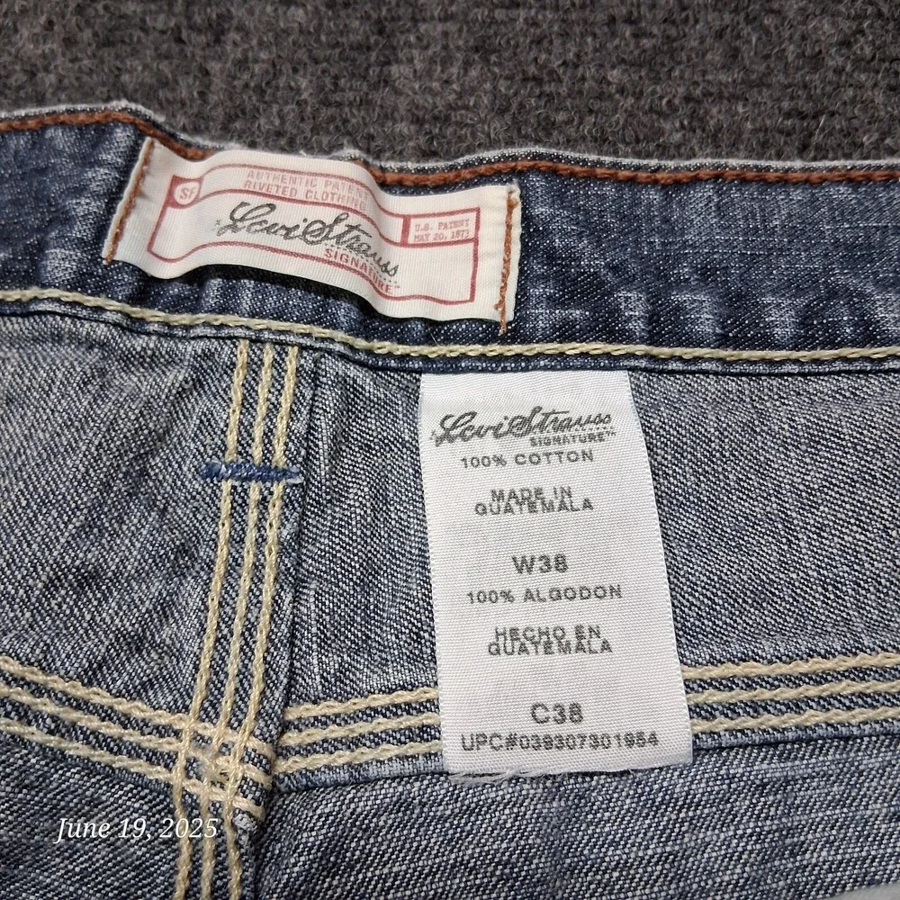VTG Y2K Levi's Denim Shorts Men Size 38 Blue Faded Distressed 12